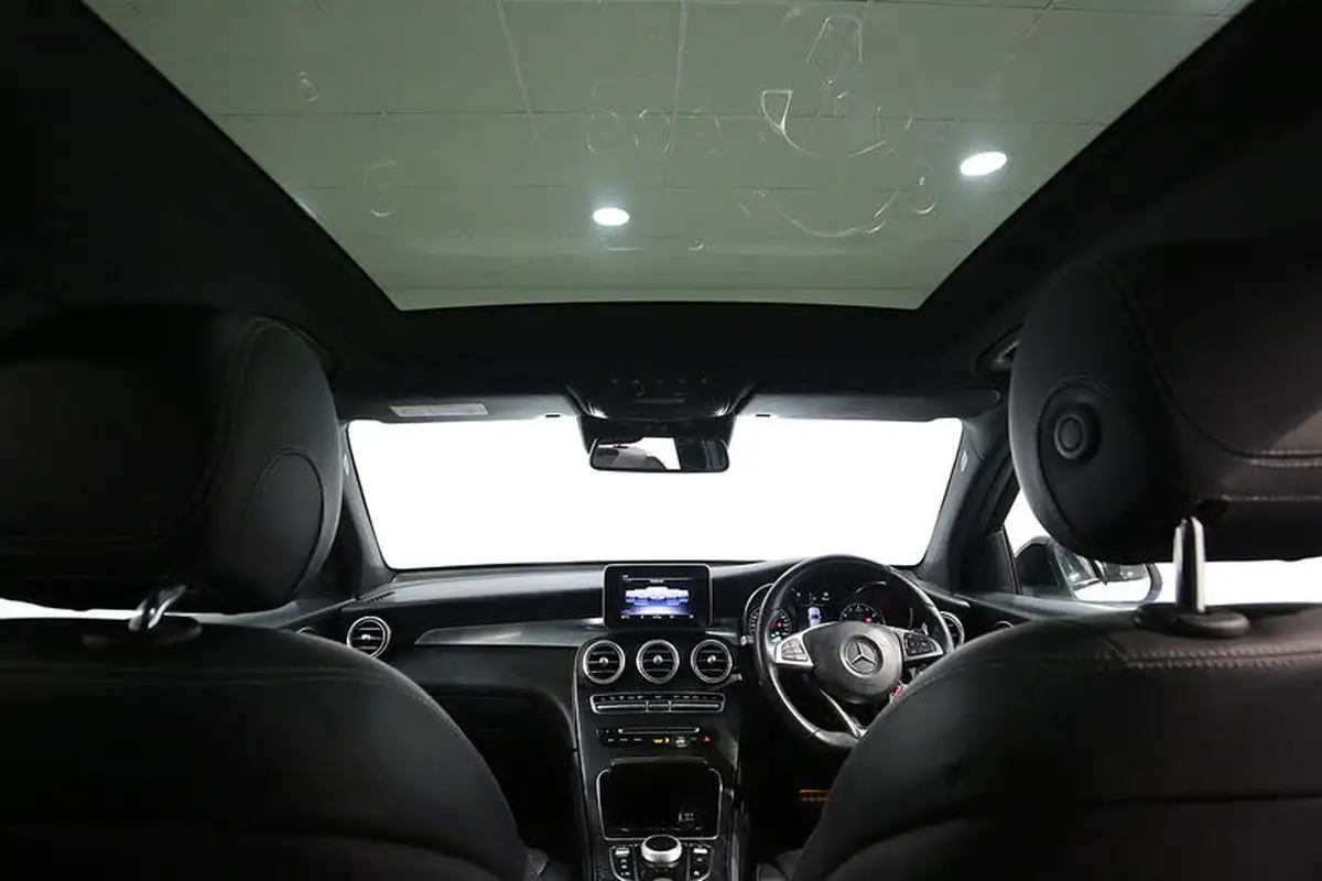 2019-mercedes-benz-glc-class-20-glc250-amg-night-edition-ss-big-1