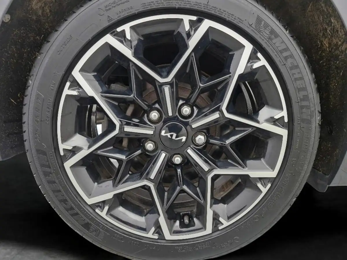 2022-kia-pro-ceed-15-t-gdi-gt-line-big-13