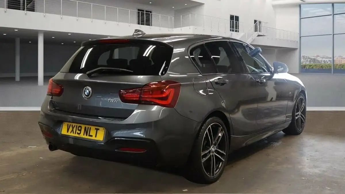 2019-bmw-1-series-15-118i-m-sport-shadow-edition-5d-auto-big-5
