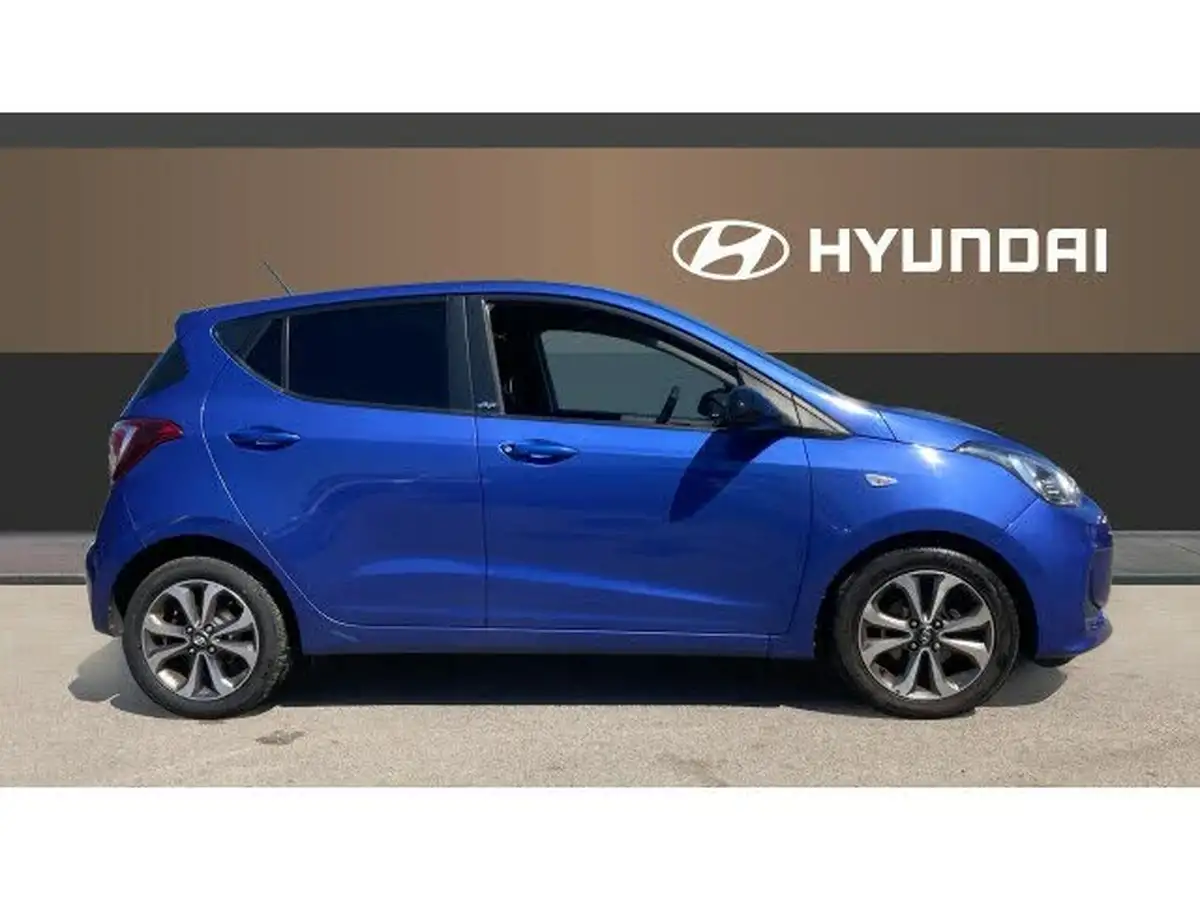 2019-hyundai-i10-10-play-big-4