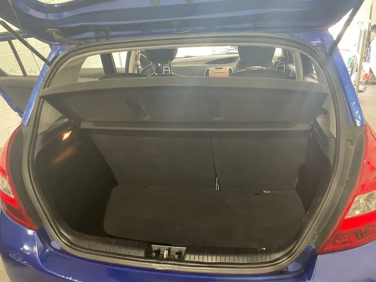 2010-hyundai-i20-14-comfort-5d-auto-big-20
