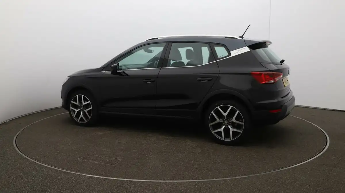 2021-seat-arona-10-tsi-xcellence-lux-110ps-big-44
