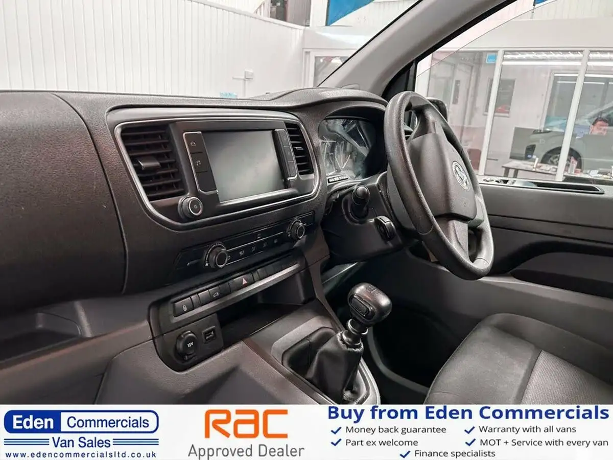 2022-vauxhall-vivaro-15td-2900-l2h1-sportive-big-2