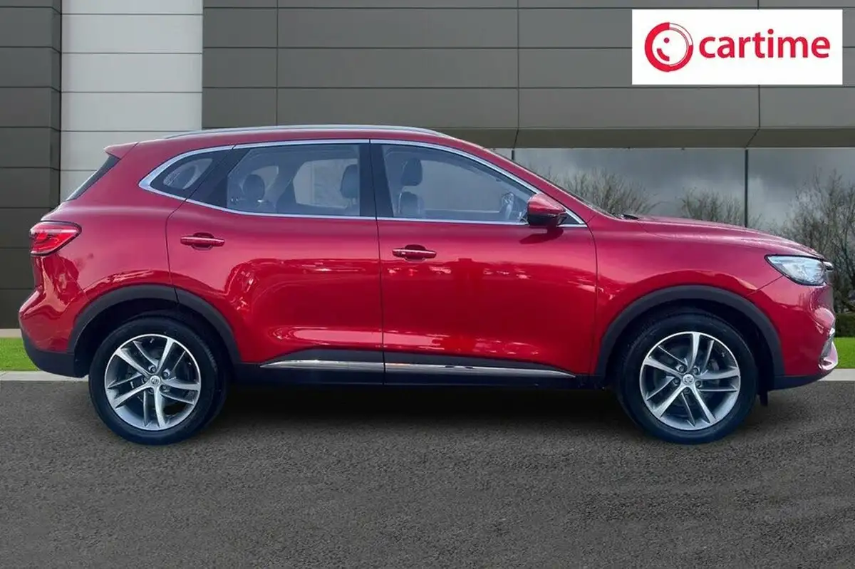 2022-mg-hs-15t-gdi-excite-162ps-big-1