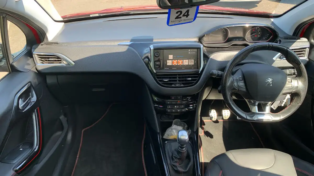 2019-peugeot-2008-suv-12-puretech-gt-line-130bhp-big-3