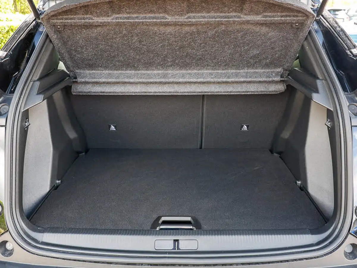 2024-peugeot-2008-suv-12-puretech-allure-130ps-big-7