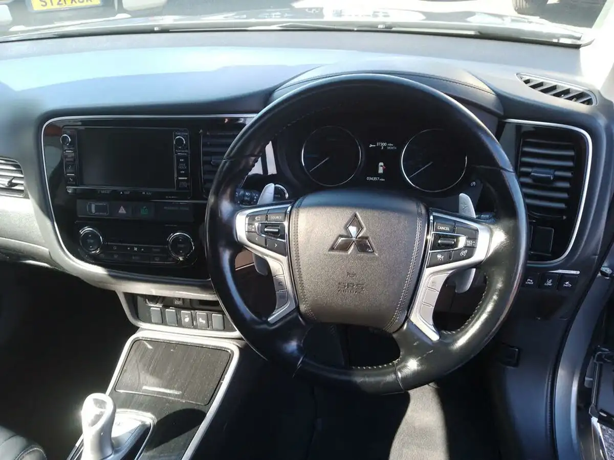 2017-mitsubishi-outlander-20-4hs-phev-5st-big-45