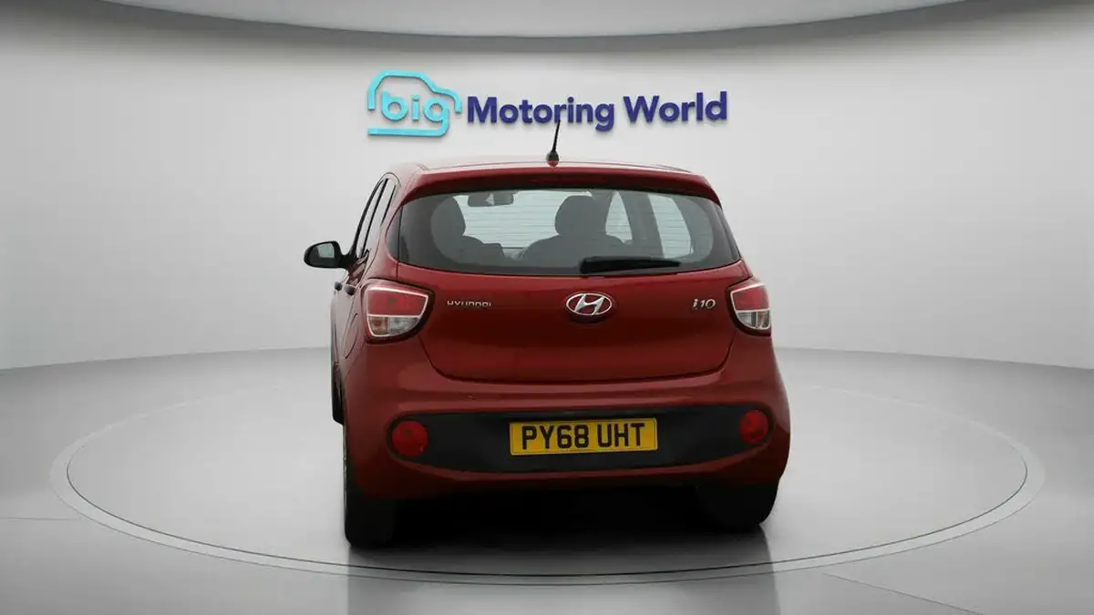 2019-hyundai-i10-10-s-big-6