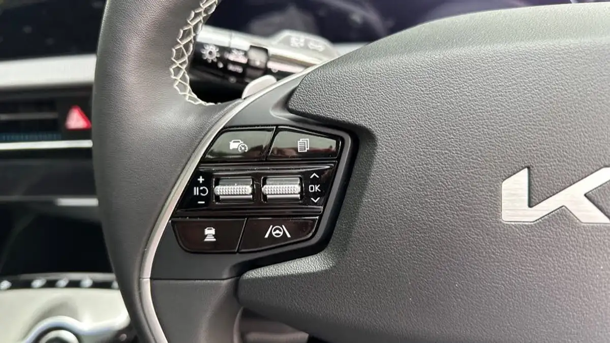 2024-kia-ev6-e-gt-line-s-225bhp-774kwh-lithium-ion-heat-pump-big-44