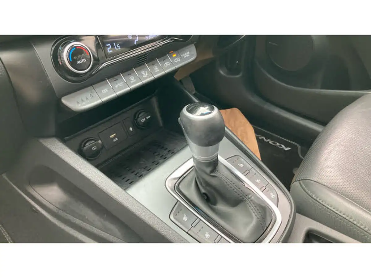 2022-hyundai-kona-16-gdi-ultimate-big-12