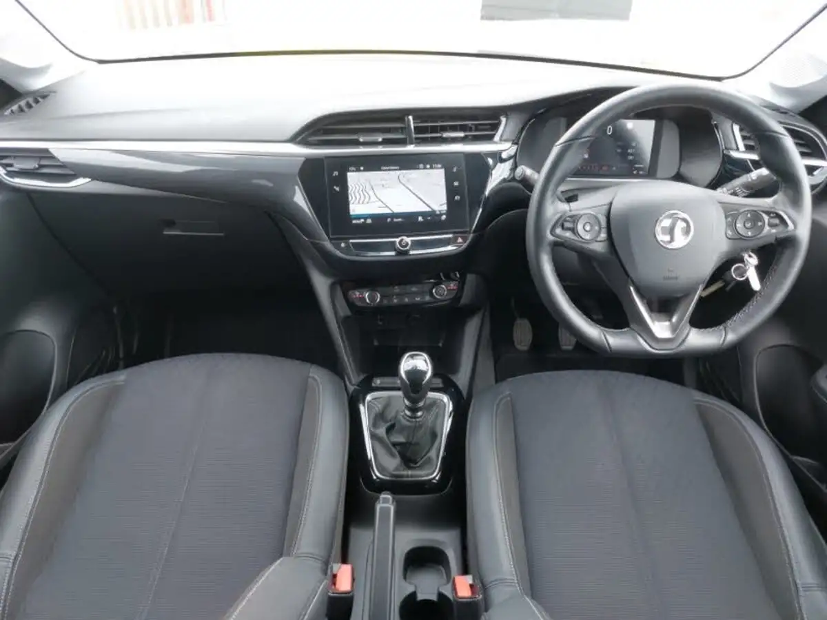 2020-vauxhall-corsa-12-turbo-elite-nav-big-2