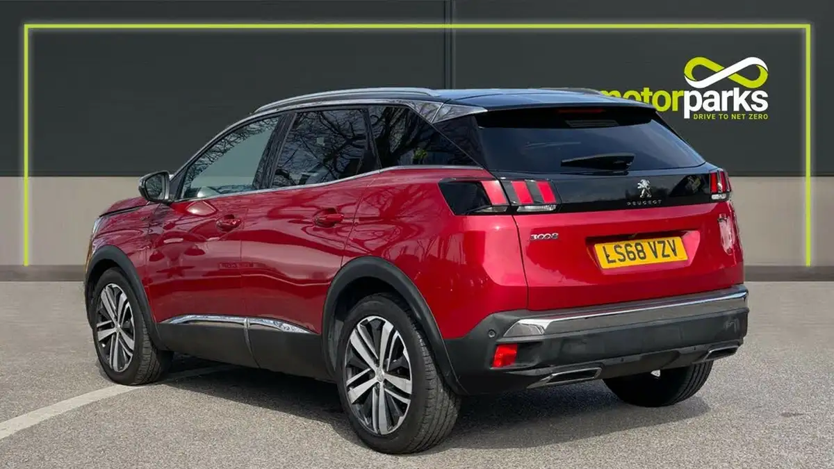 2018-peugeot-3008-suv-20-bluehdi-gt-20-bluehdi-177bhp-eat8-big-4