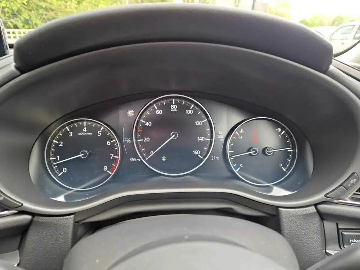 2025-mazda-cx-30-20-e-skyactiv-x-exclusive-line-big-9