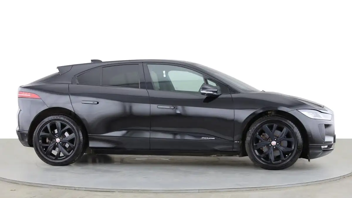 2021-jaguar-i-pace-ev400-hse-big-7