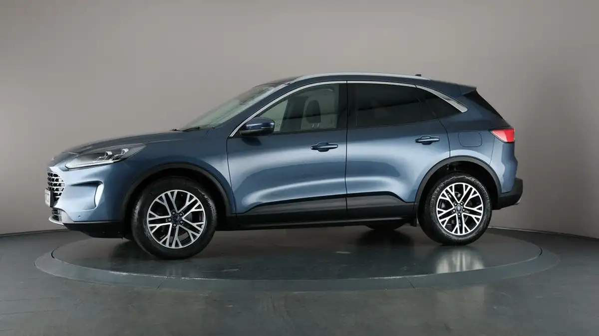 2022-ford-kuga-15-titanium-edition-auto-big-33