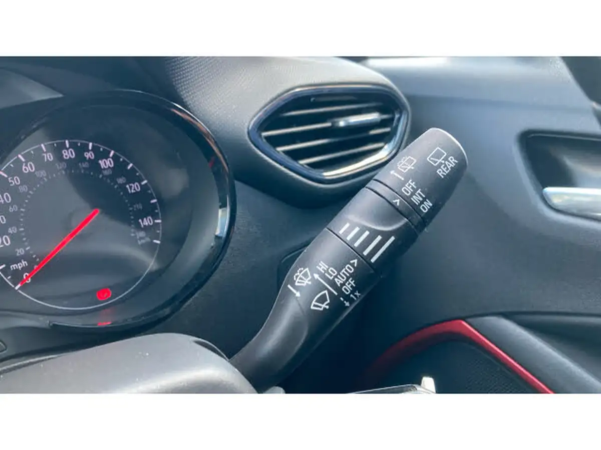 2022-vauxhall-crossland-12i-gs-line-big-28