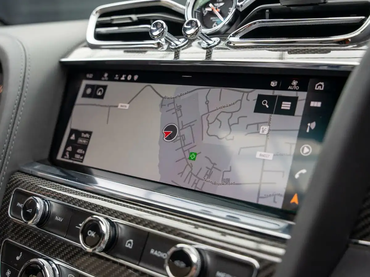 2022-bentley-bentayga-40-v8-s-big-7