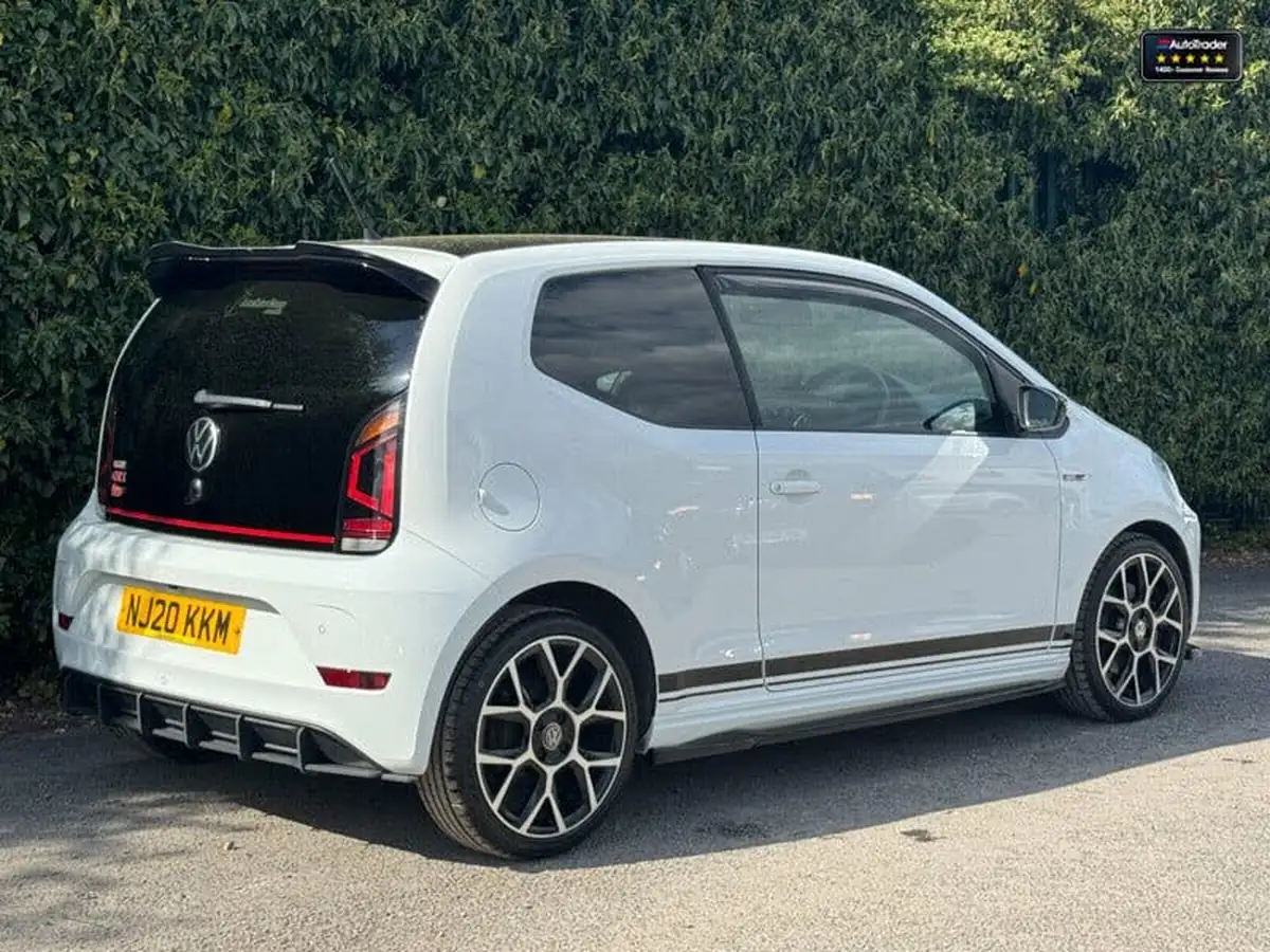 2020-volkswagen-up-10-gti-3d-big-27