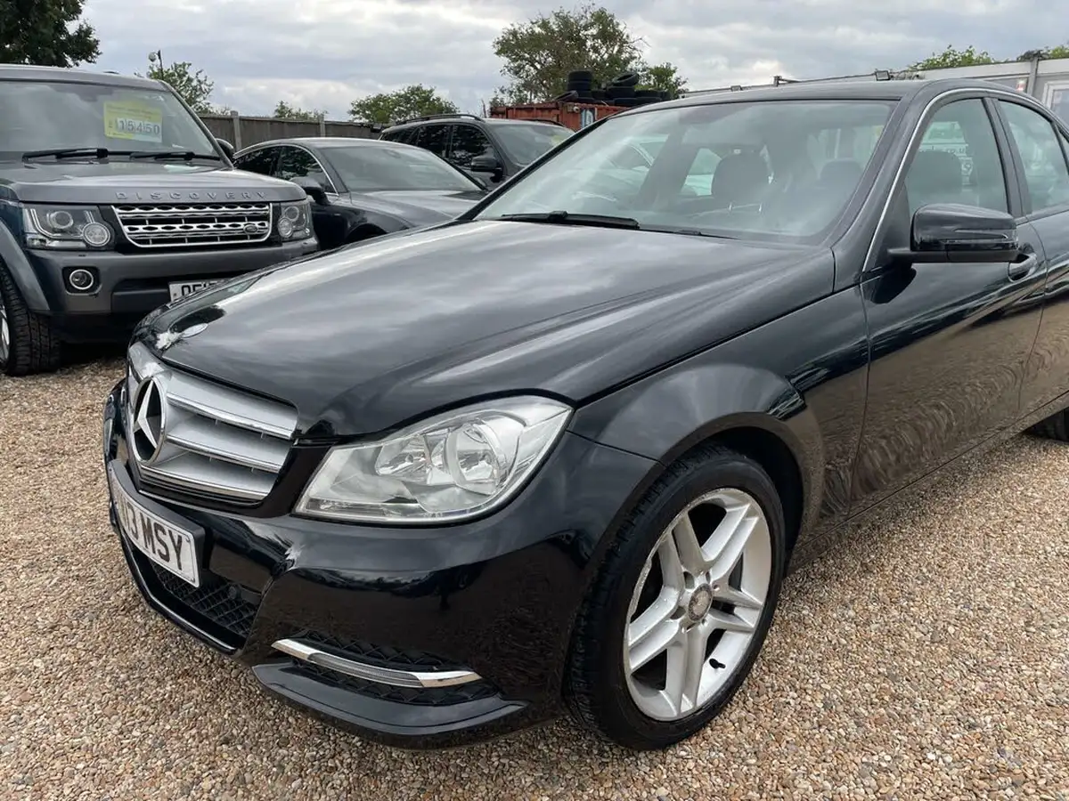 2013-mercedes-benz-c-class-21cdi-c220-cdi-executive-se-170bhp-saloon-4d-7g-tronic-plus-big-2