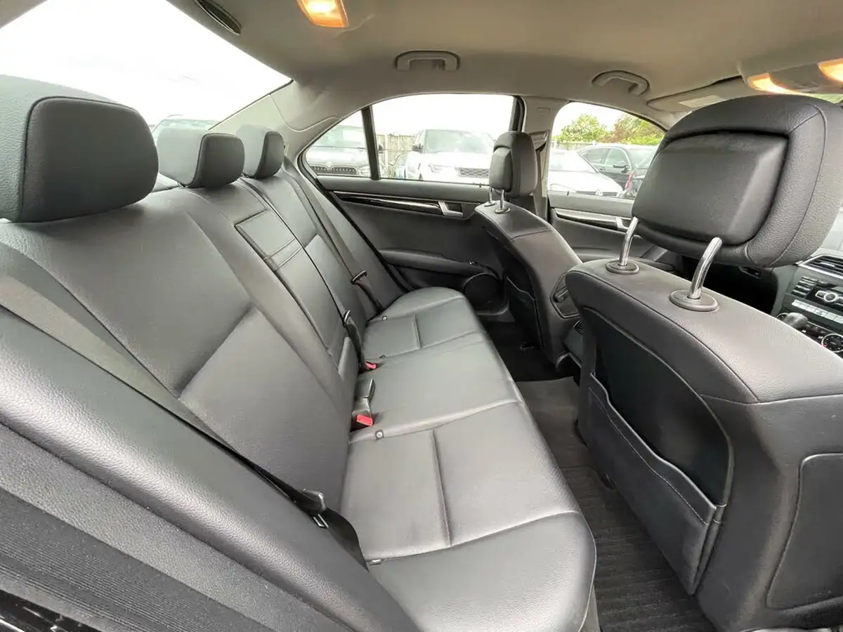 2013-mercedes-benz-c-class-21cdi-c220-cdi-executive-se-170bhp-saloon-4d-7g-tronic-plus-big-26