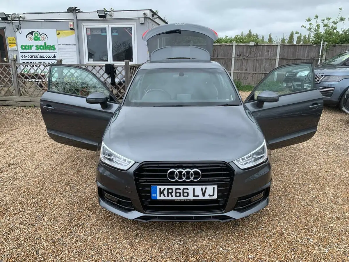 2016-audi-a1-14-tfsi-black-edition-hatchback-3d-s-tronic-big-46