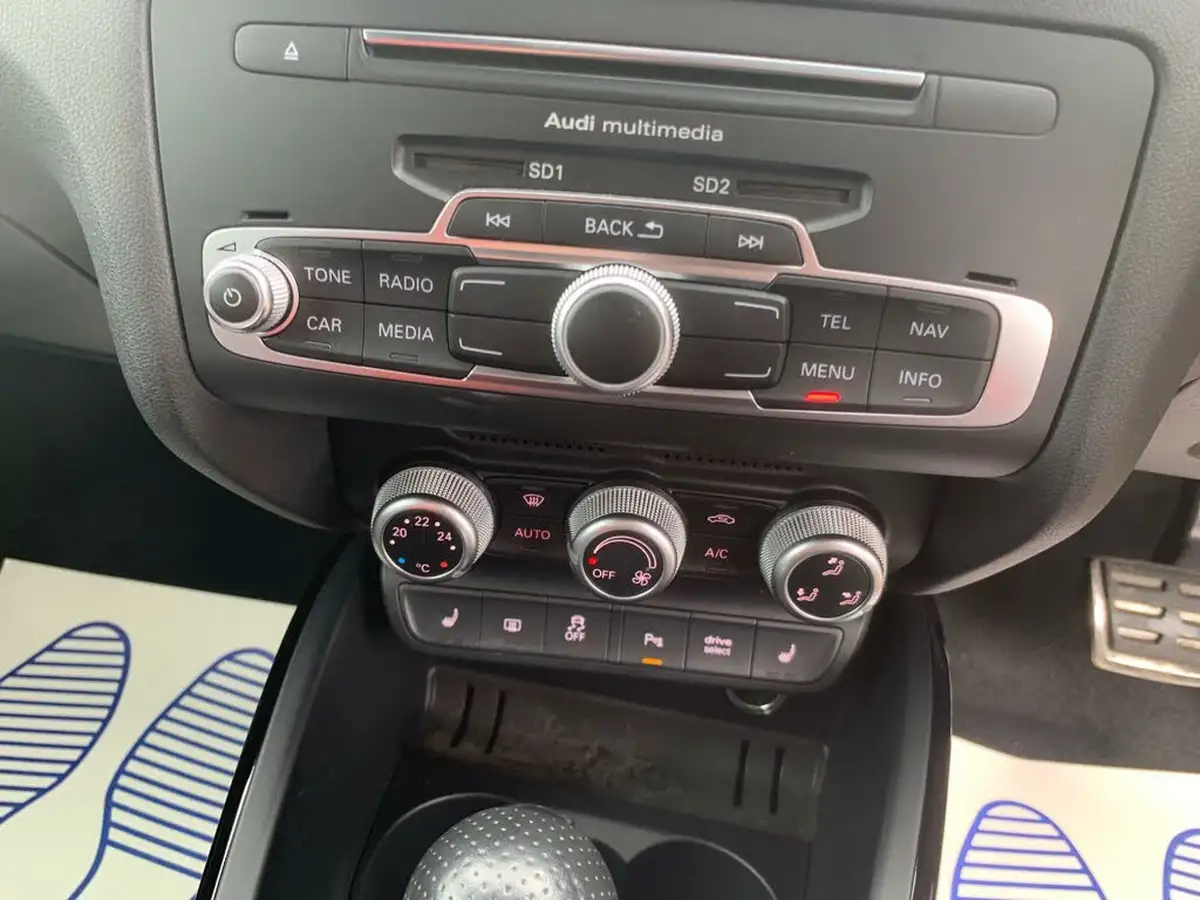 2016-audi-a1-14-tfsi-black-edition-hatchback-3d-s-tronic-big-18