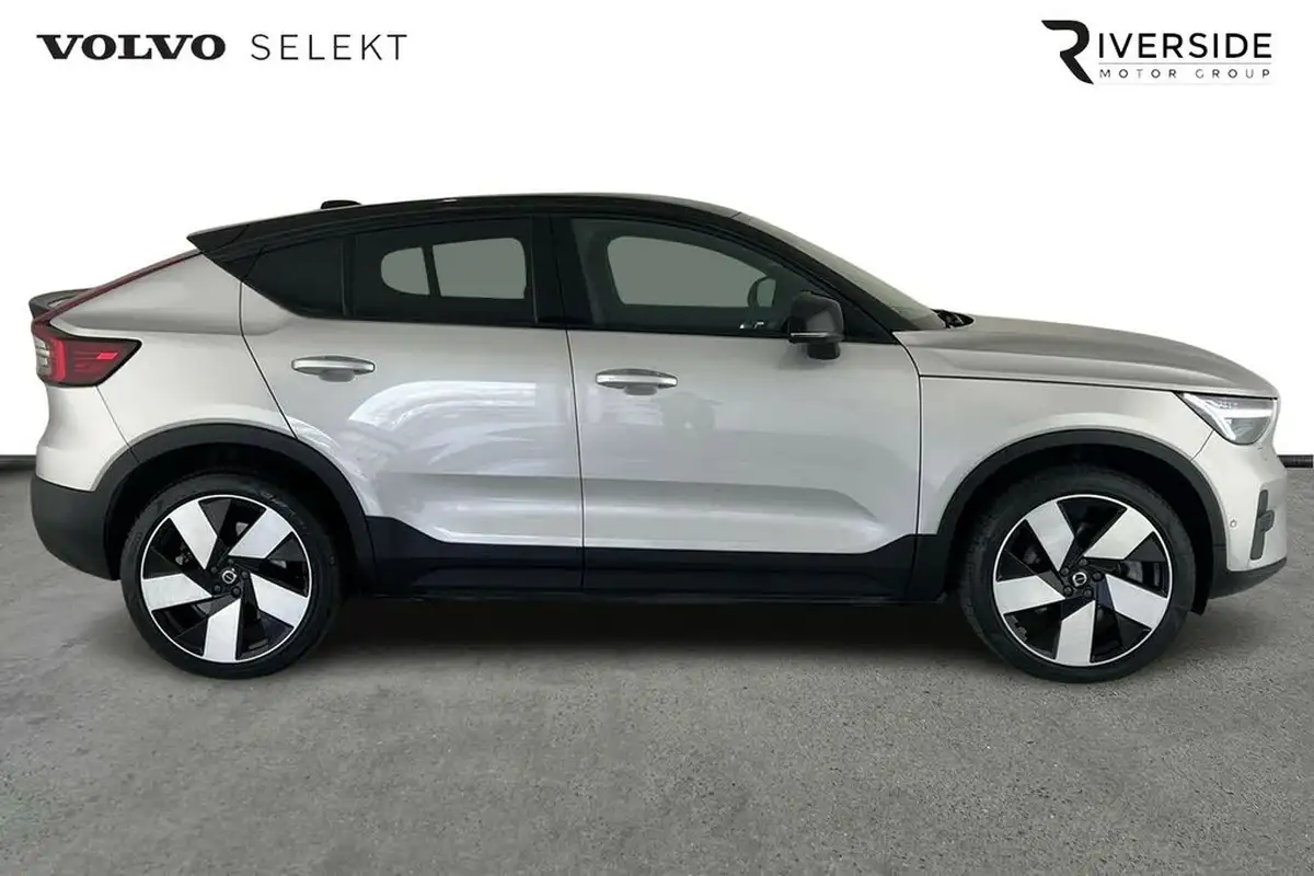 2022-volvo-c40-e-twin-recharge-pro-big-3