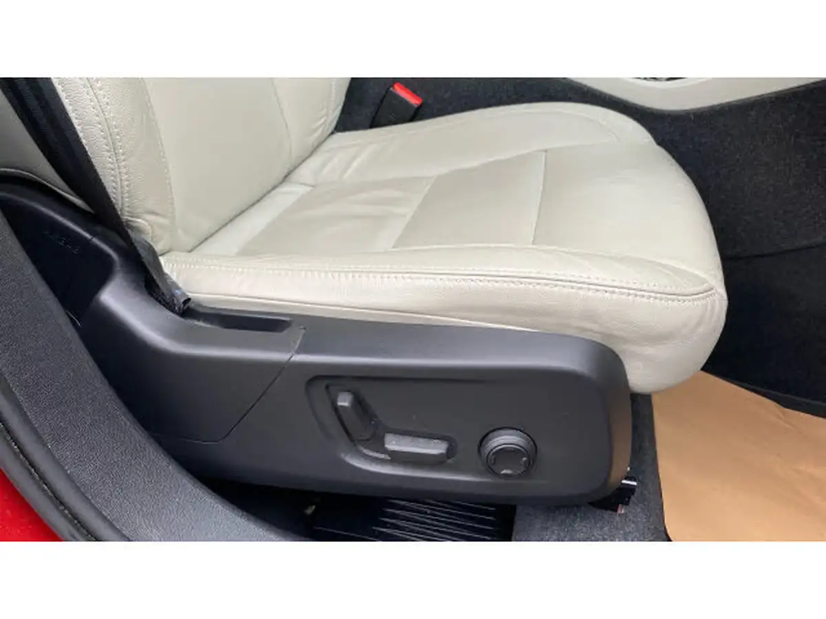2021-volvo-xc40-15-t5-inscription-262bhp-big-26