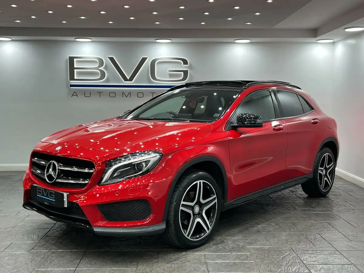 2015-mercedes-benz-gla-class-21d-gla-200d-amg-line-4matic-premium-plusss-7g-dct-big-3