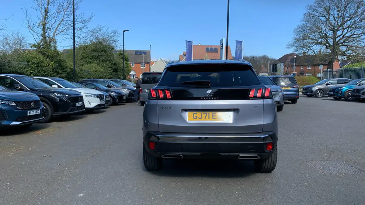 2021-peugeot-3008-suv-12-puretech-gt-premium-big-8