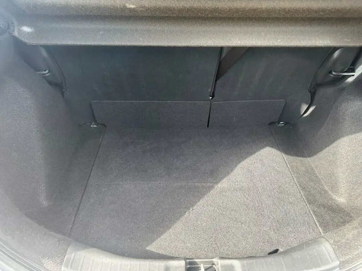 2017-honda-jazz-13-i-vtec-se-big-23