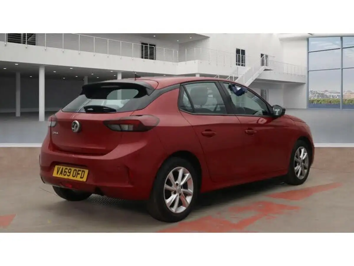 2020-vauxhall-corsa-12i-se-premium-big-2