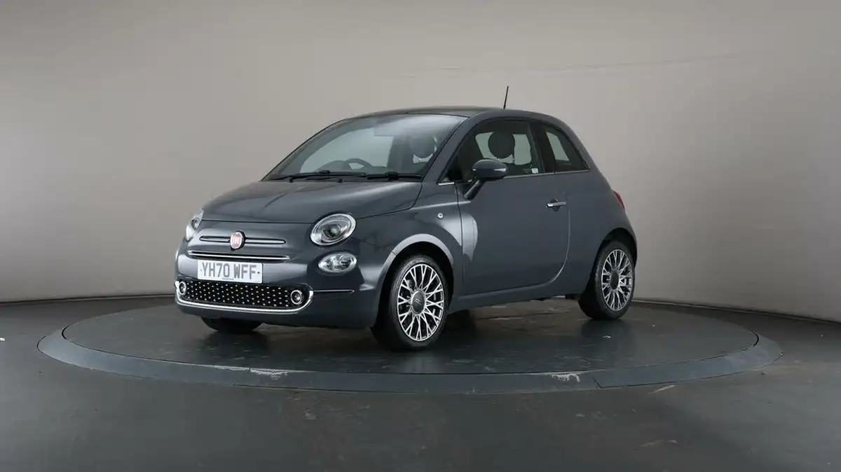 2020-fiat-500-10-star-big-35