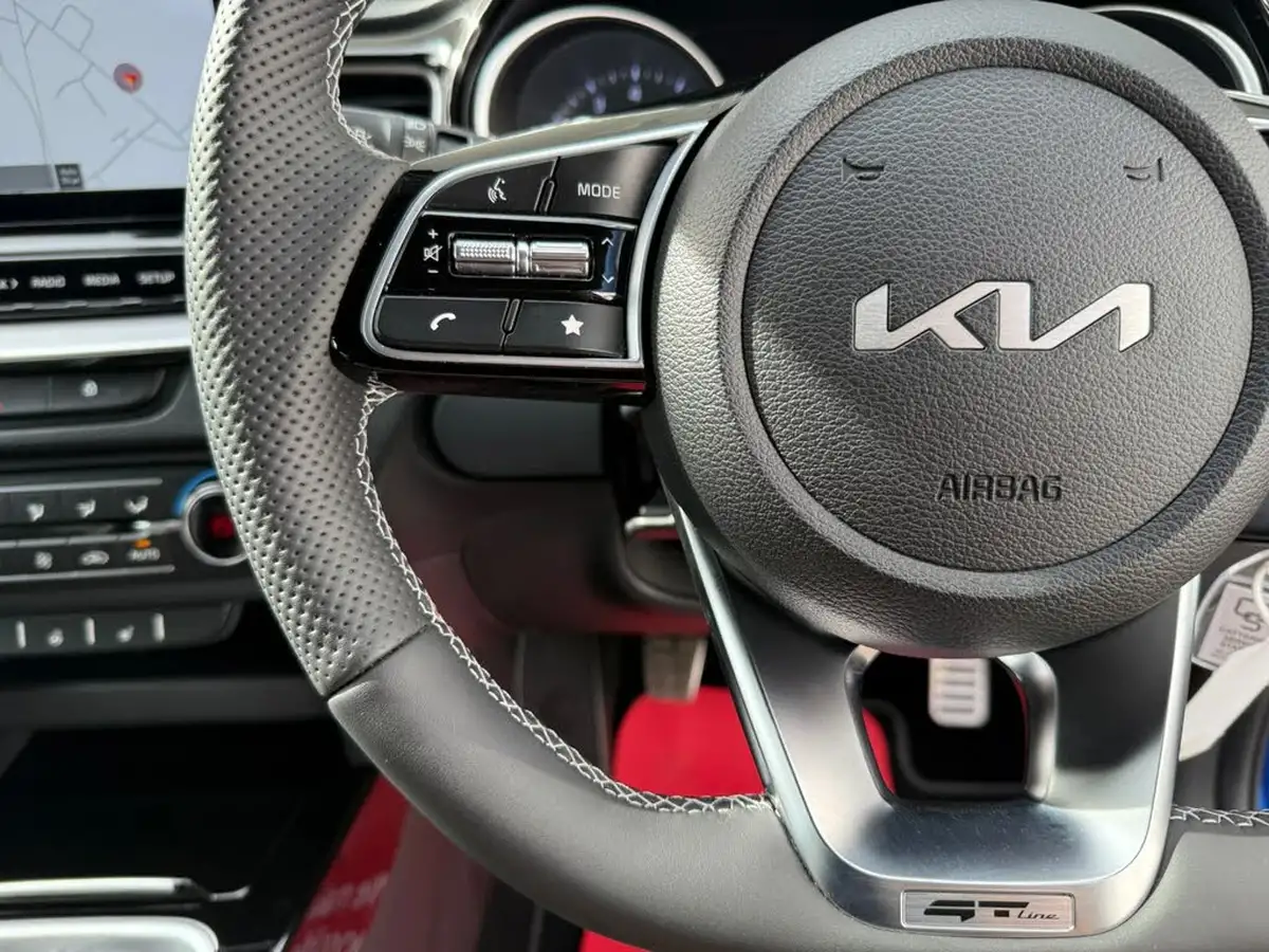 2023-kia-ceed-15-t-gdi-gt-line-158bhp-big-66