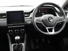 2021-renault-captur-13-tce-iconic-edition-small-13