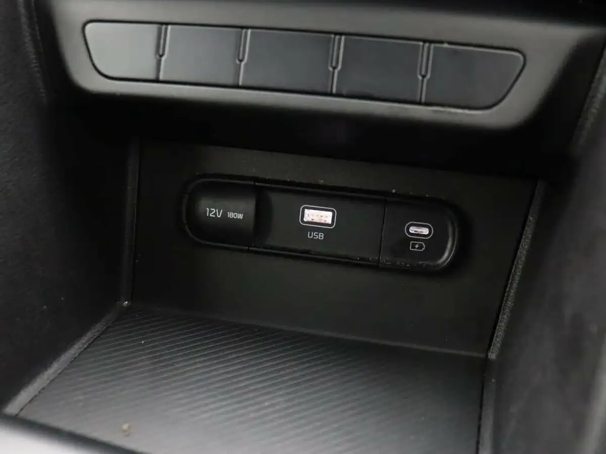2023-kia-sportage-16-t-gdi-2-148bhp-big-19