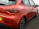 2022-renault-clio-10-tce-iconic-edition-small-39
