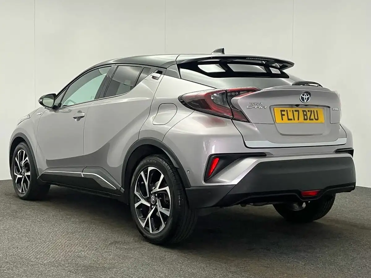 2017-toyota-c-hr-18-vvt-i-dynamic-big-40
