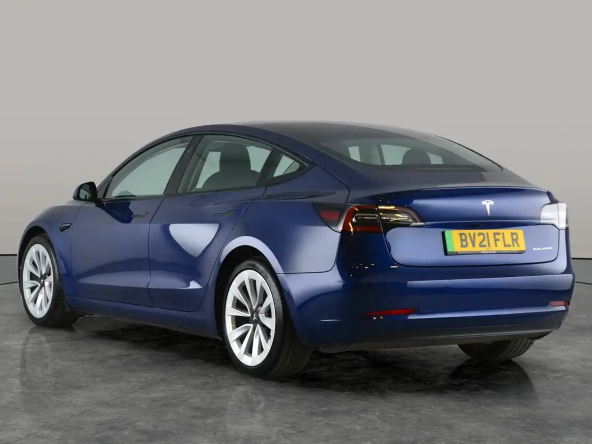 2021-tesla-model-3-e-long-range-4x4-big-10