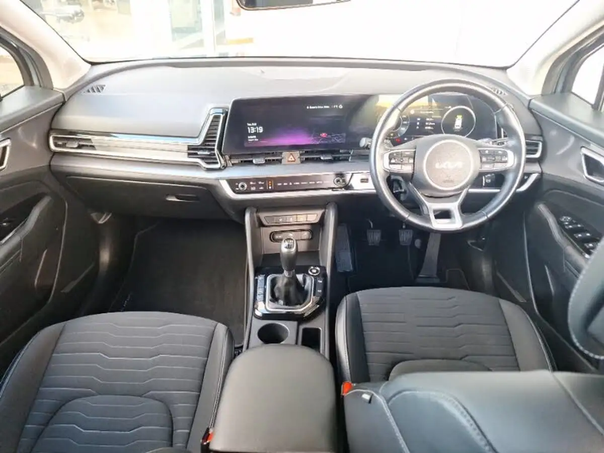 2022-kia-sportage-16-t-gdi-3-148bhp-1598cc-big-6