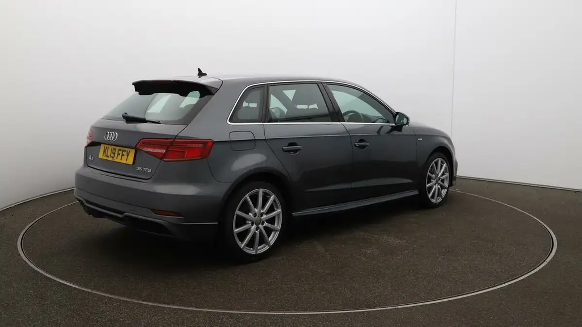 2019-audi-a3-15-35-tfsi-s-line-cod-ss-sportback-5d-big-46