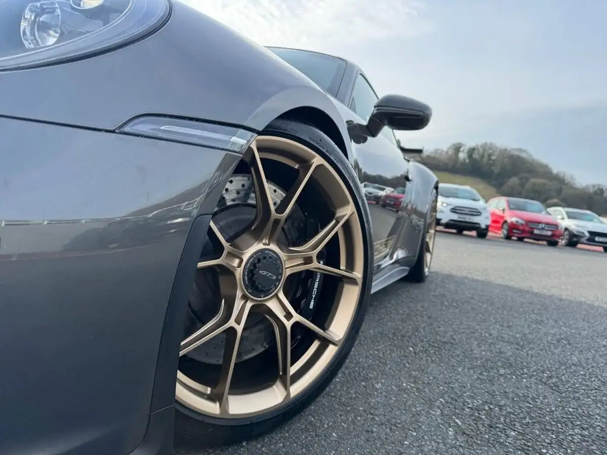 2021-porsche-911-40-gt3-pdk-big-24