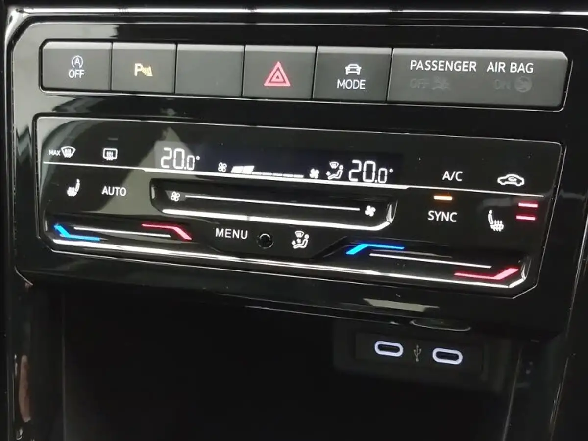 2024-volkswagen-t-cross-10-tsi-r-line-115ps-dsg-big-12