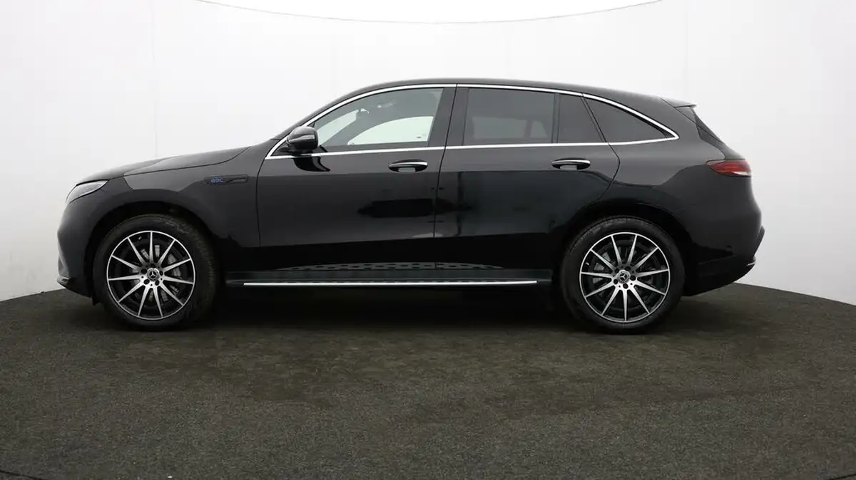 2022-mercedes-benz-eqc-e-eqc-400-amg-line-big-67