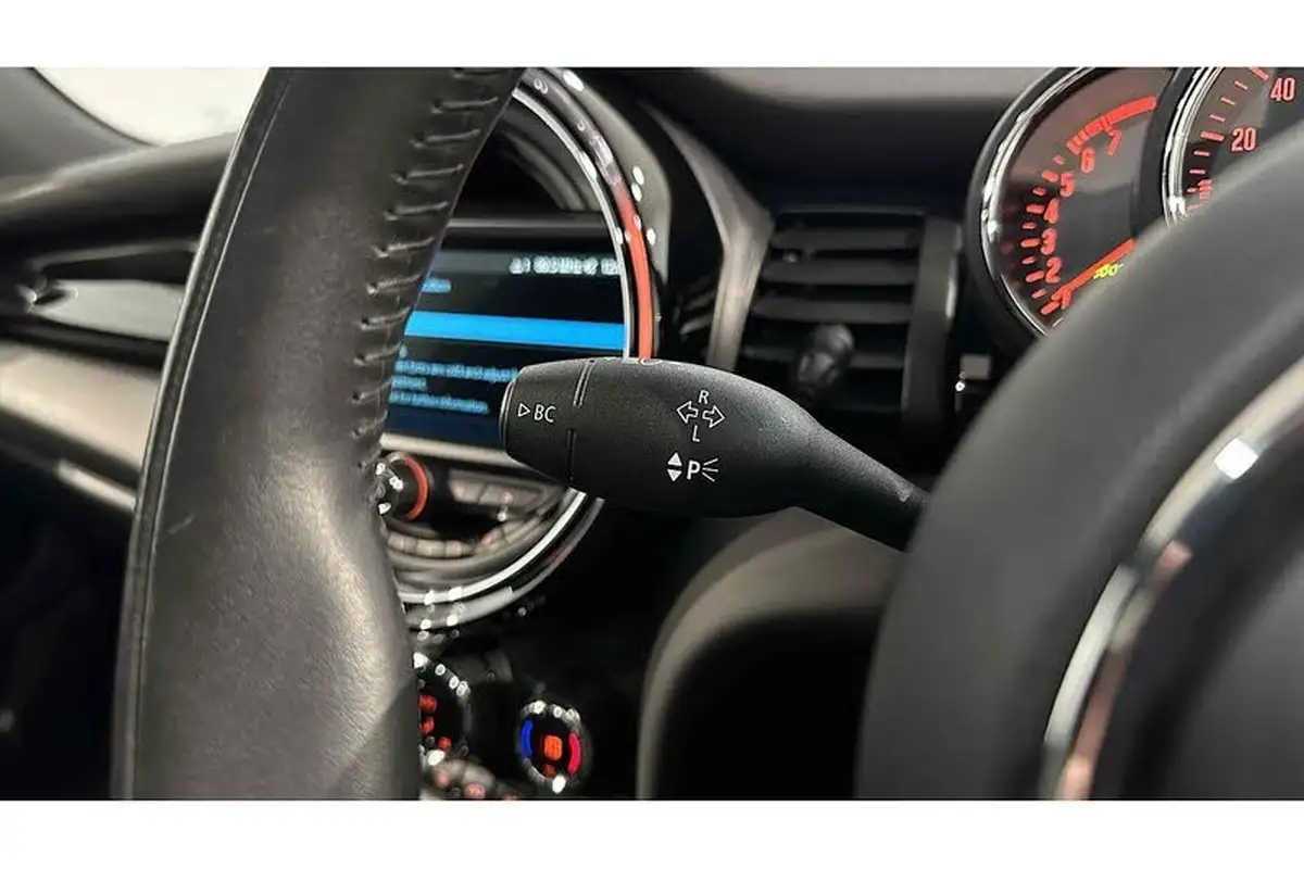 2018-mini-cooper-15-cooper-series-ii-ss-hatchback-5d-auto-big-34