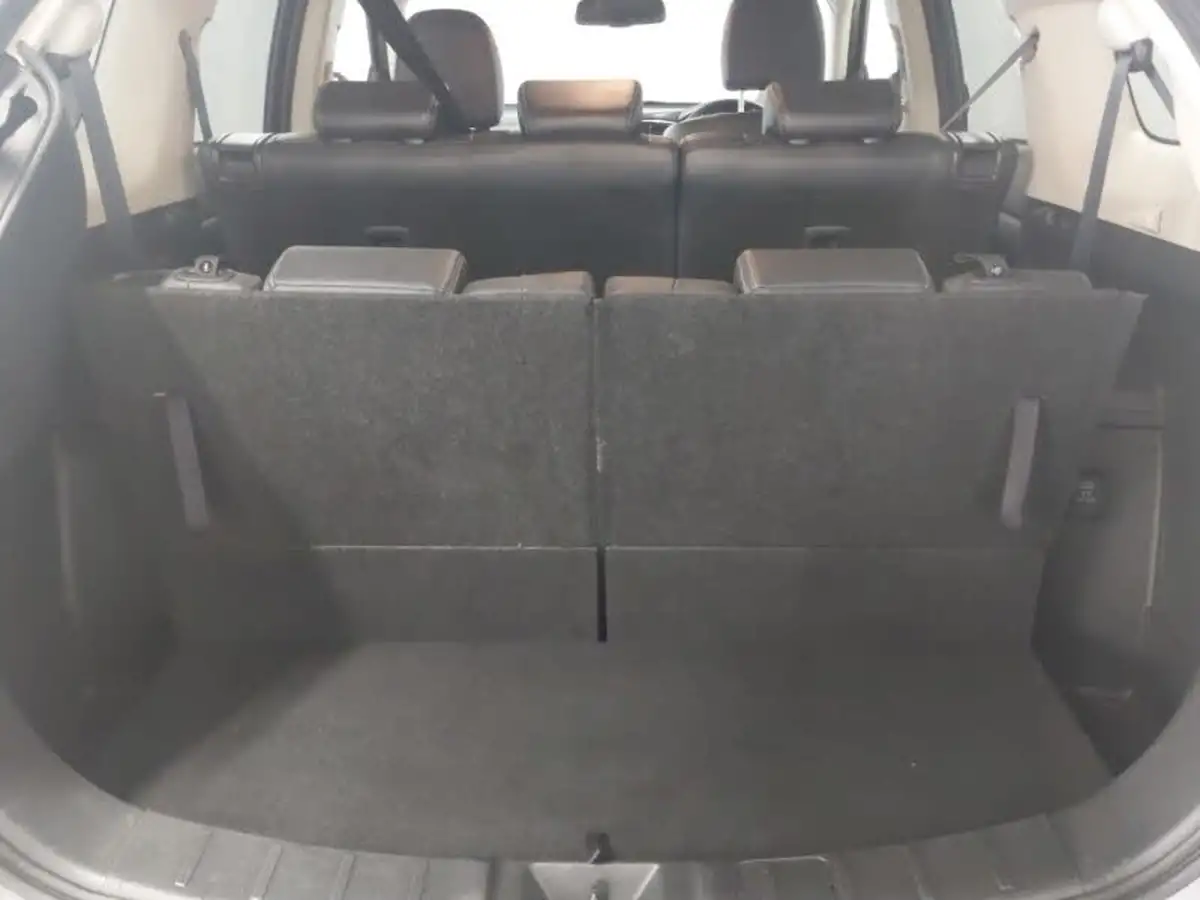 2020-mitsubishi-outlander-20-exceed-big-7