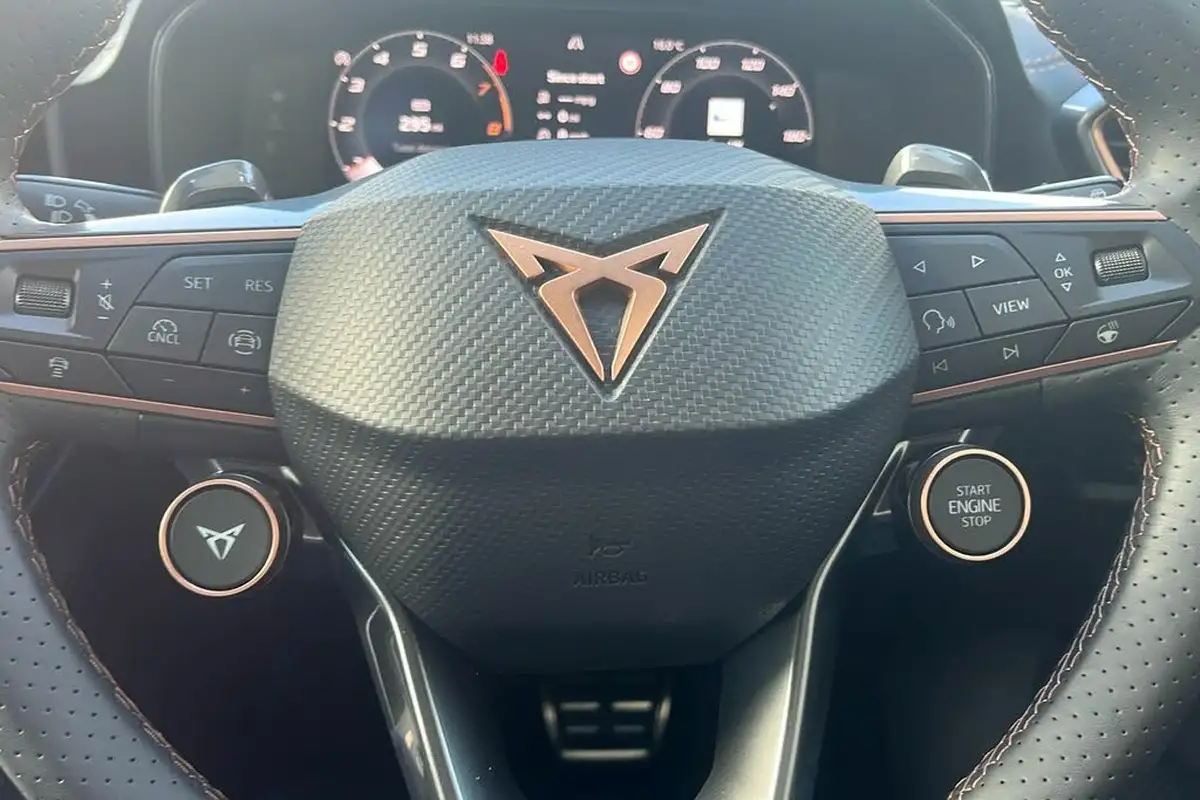 2025-cupra-formentor-15-etsi-v2-big-19