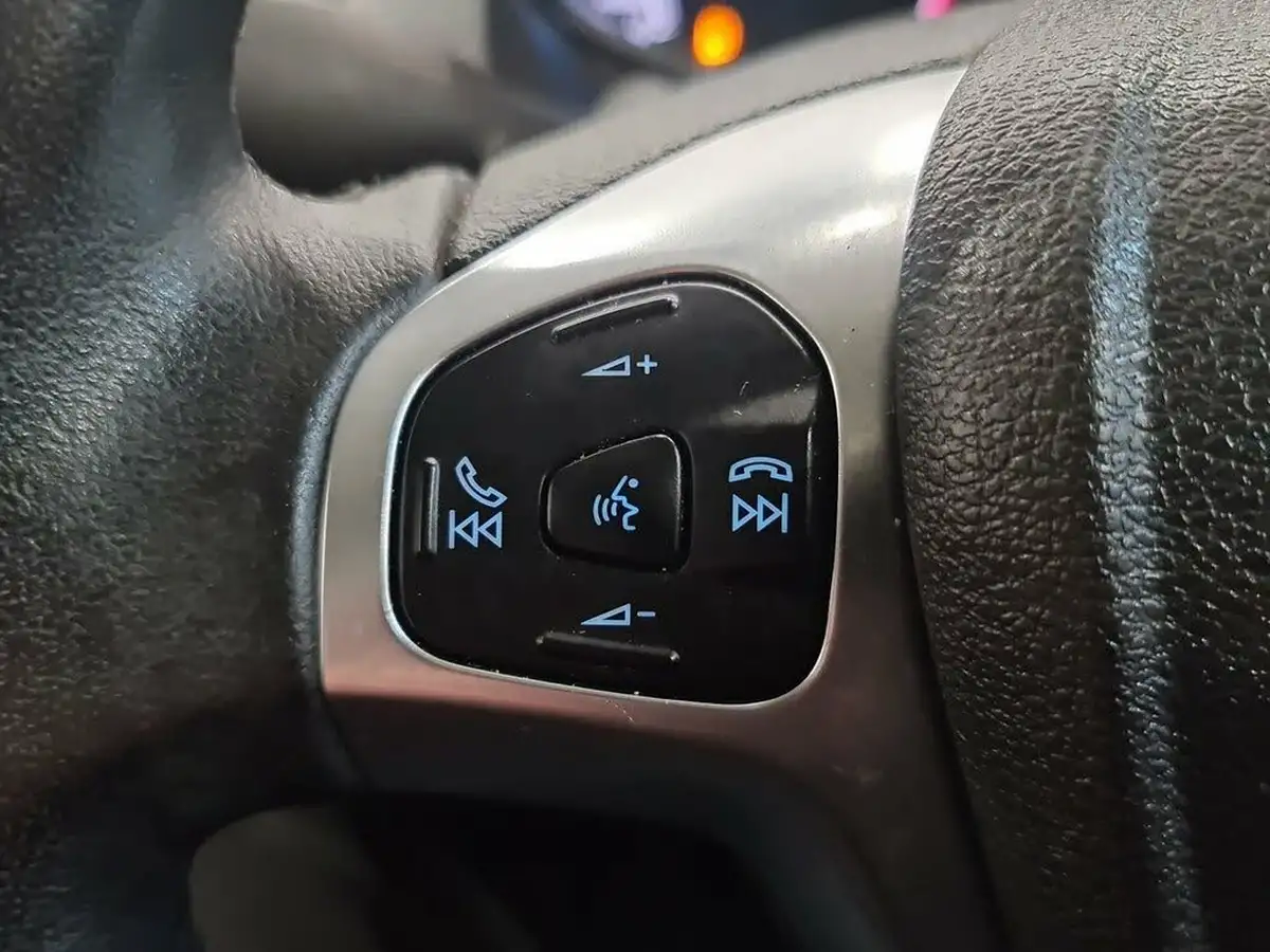2021-ford-transit-courier-10t-limited-ecoboost-big-19