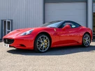 2010-ferrari-california-43-small-44