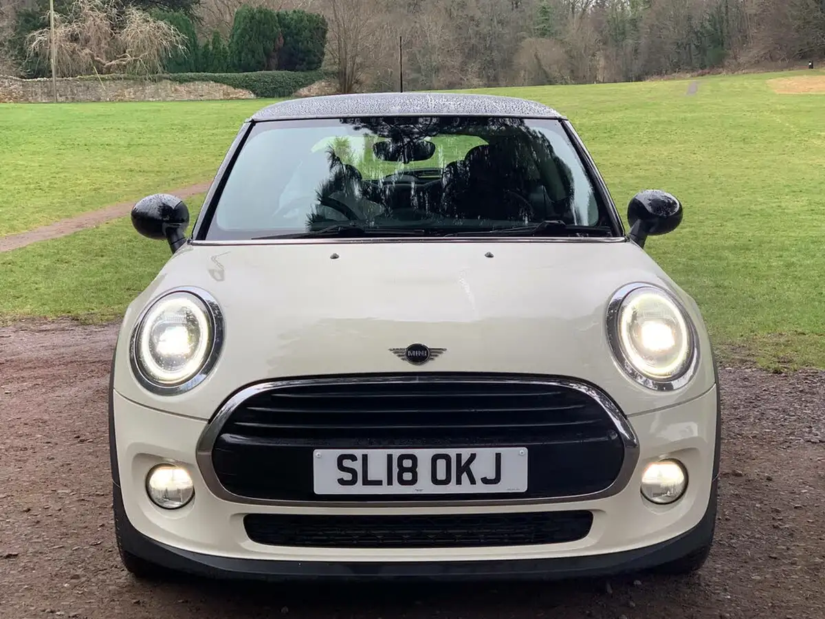 2018-mini-cooper-15-cooper-series-ii-ss-hatchback-3d-big-5